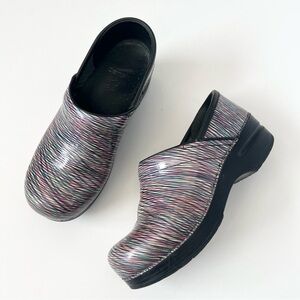 Dansko multicolored pixel patent leather clogs Comfort shoes Size 36 EU 5.5-6 US